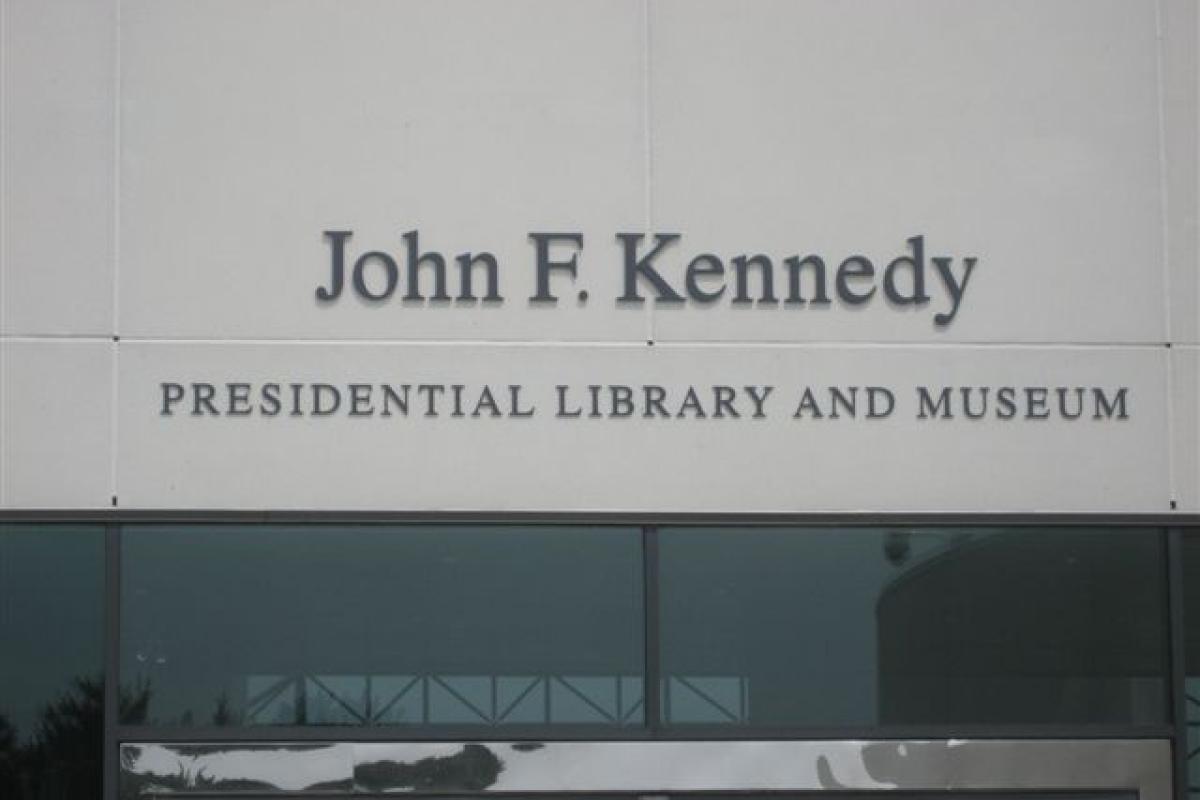 July 2007 Trip to JFK Library